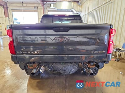 Zdjęcie 6 z 13 samochodu: 2020 CHEVROLET SILVERADO K1500 TRAIL BOSS CUSTOM VIN:1GCPYCEF9LZ352810 - miniatura