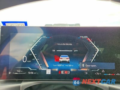 Zdjęcie 9 z 12 samochodu: 2025 BMW 330I VIN:3MW69CW0XS8F31396 - miniatura