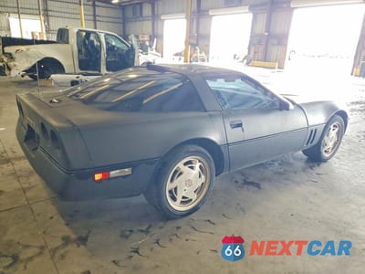 Trzecie zdjęcie samochodu z tyłu: 1989 CHEVROLET CORVETTE VIN:1G1YY2189K5107266 - miniatura