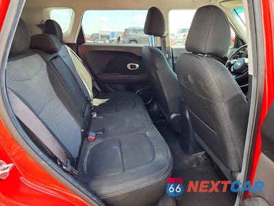 Zdjęcie 10 z 13 samochodu: 2018 KIA SOUL + VIN:KNDJP3A5XJ7545577 - miniatura