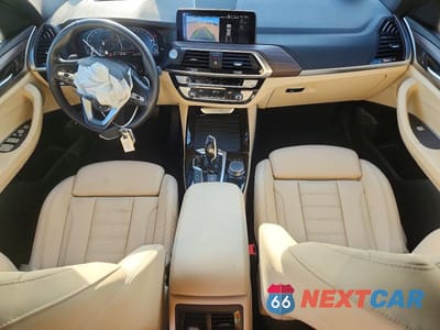 Zdjęcie 8 z 13 samochodu: 2021 BMW X3 XDRIVE30E VIN:5UXTS1C06M9G72429 - miniatura