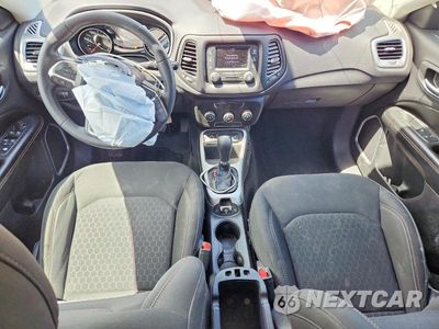 Zdjęcie 8 z 13 samochodu: 2018 JEEP COMPASS SPORT VIN:3C4NJCAB3JT181605 - miniatura