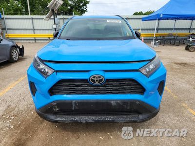 Piąte zdjęcie samochodu w środku: 2019 TOYOTA RAV4 LE VIN:2T3F1RFV3KW081878 - miniatura