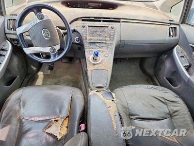 Zdjęcie 8 z 12 samochodu: 2010 TOYOTA PRIUS IV VIN:JTDKN3DU7A0146342 - miniatura