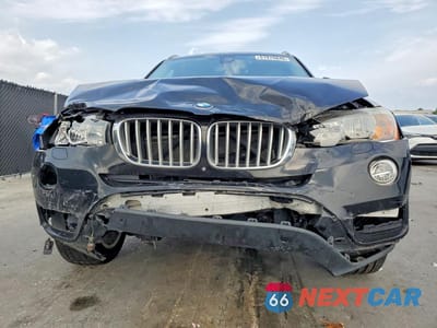 Piąte zdjęcie samochodu w środku: 2017 BMW X3 XDRIVE28I VIN:5UXWX9C57H0T06690 - miniatura