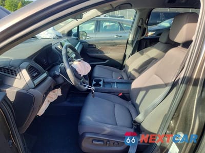 Zdjęcie 7 z 13 samochodu: 2019 HONDA ODYSSEY EX VIN:5FNRL6H59KB091761 - miniatura