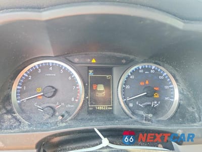 Zdjęcie 9 z 13 samochodu: 2017 TOYOTA HIGHLANDER LE VIN:5TDBZRFH3HS406511 - miniatura