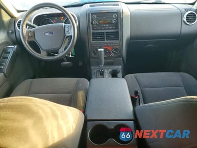 Zdjęcie 8 z 13 samochodu: 2010 FORD EXPLORER XLT VIN:1FMEU6DE4AUA46536 - miniatura