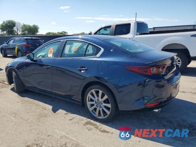 Drugie zdjęcie samochodu z przodu: 2024 MAZDA 3 PREFERRED VIN:3MZBPACM6RM400600 - miniatura