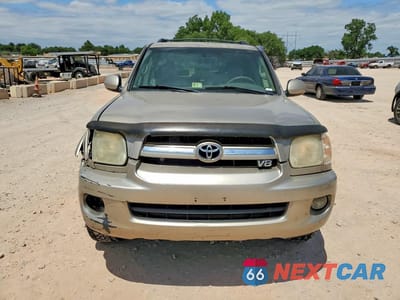Piąte zdjęcie samochodu w środku: 2005 TOYOTA SEQUOIA SR5 VIN:5TDZT34A25S253828 - miniatura