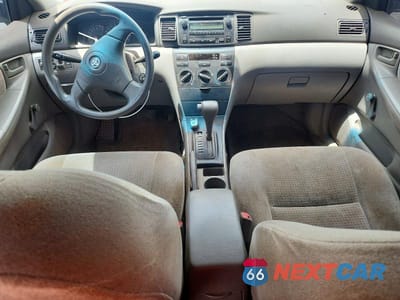 Zdjęcie 8 z 12 samochodu: 2007 TOYOTA COROLLA VIN:1NXBR32E57Z820629 - miniatura