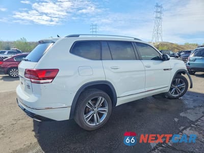 Trzecie zdjęcie samochodu z tyłu: 2018 VOLKSWAGEN ATLAS SEL VIN:1V2RR2CA5JC545333 - miniatura