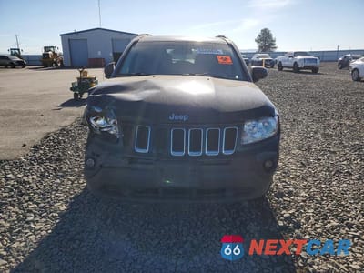 Piąte zdjęcie samochodu w środku: 2012 JEEP COMPASS SPORT VIN:1C4NJCBA7CD601039 - miniatura