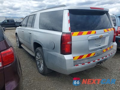 Drugie zdjęcie samochodu z przodu: 2018 CHEVROLET SUBURBAN K1500 LT VIN:1GNSKHKC8JR236330 - miniatura