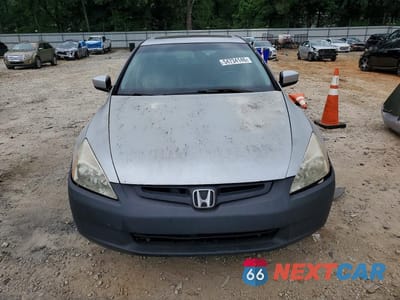 Piąte zdjęcie samochodu w środku: 2004 HONDA ACCORD EX VIN:1HGCM56834A004573 - miniatura