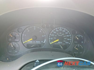 Zdjęcie 9 z 13 samochodu: 2000 CHEVROLET BLAZER VIN:1GNCS13W7Y2176970 - miniatura