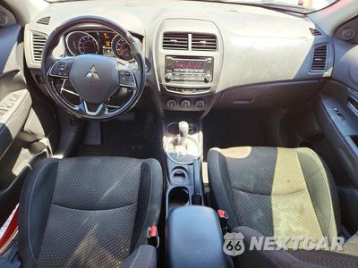 Zdjęcie 8 z 13 samochodu: 2016 MITSUBISHI OUTLANDER SPORT ES VIN:JA4AP3AW1GZ058333 - miniatura