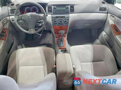 Zdjęcie 8 z 12 samochodu: 2006 TOYOTA COROLLA LE VIN:2T1BR32EX6C682831 - miniatura