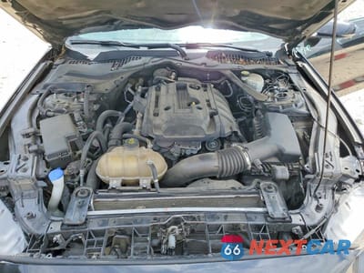 Zdjęcie 11 z 12 samochodu: 2020 FORD MUSTANG VIN:1FATP8UH6L5185949 - miniatura