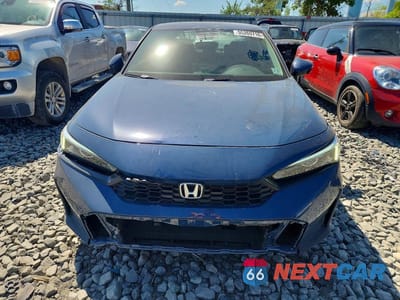 Piąte zdjęcie samochodu w środku: 2026 HONDA CIVIC LX VIN:2HGFE2F21TH558036 - miniatura