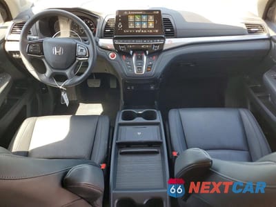 Zdjęcie 8 z 13 samochodu: 2025 HONDA ODYSSEY EXL VIN:5FNRL6H60SB081242 - miniatura