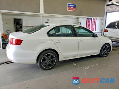 Trzecie zdjęcie samochodu z tyłu: 2011 VOLKSWAGEN JETTA TDI VIN:3VW3L7AJ9BM124253 - miniatura