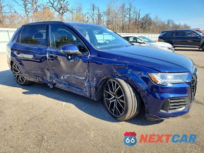 Czwarte zdjęcie samochodu z boku: 2020 AUDI Q7 PRESTIGE VIN:WA1VXAF76LD007067 - miniatura