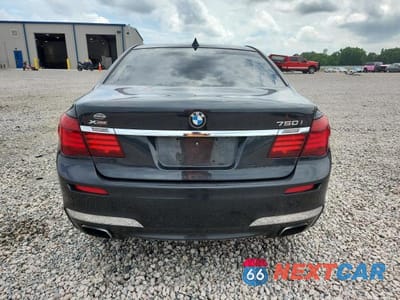 Zdjęcie 6 z 12 samochodu: 2013 BMW 750 XI VIN:WBAYB6C55DC997991 - miniatura