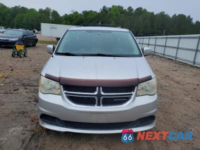 Piąte zdjęcie samochodu w środku: 2011 DODGE GRAND CARAVAN MAINSTREET VIN:2D4RN3DG9BR786569 - miniatura