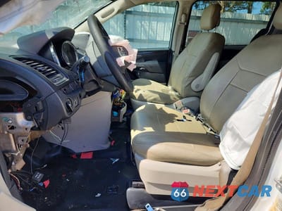 Zdjęcie 7 z 13 samochodu: 2019 DODGE GRAND CARAVAN SE VIN:2C7WDGBG6KR798856 - miniatura