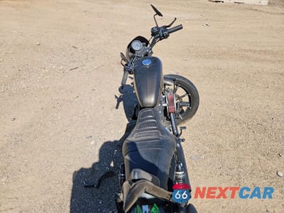 Zdjęcie 6 z 8 samochodu: 2020 HARLEY-DAVIDSON XL883 N VIN:1HD4LE211LB400524 - miniatura
