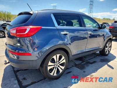Trzecie zdjęcie samochodu z tyłu: 2013 KIA SPORTAGE EX VIN:KNDPCCA27D7372312 - miniatura