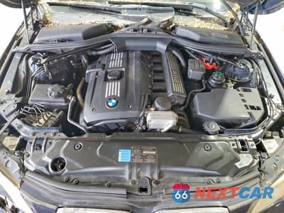 Zdjęcie 11 z 12 samochodu: 2008 BMW 528 XI VIN:WBANV13598C150460 - miniatura
