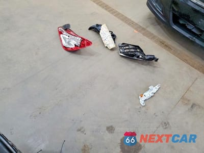 Zdjęcie 12 z 13 samochodu: 2019 MERCEDES-BENZ CLA 250 4MATIC VIN:WDDSJ4GB9KN726794 - miniatura