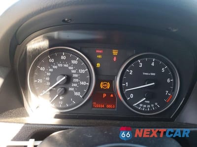 Zdjęcie 9 z 13 samochodu: 2014 BMW X1 SDRIVE28I VIN:WBAVM1C52EVW53637 - miniatura