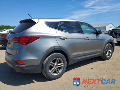 Trzecie zdjęcie samochodu z tyłu: 2018 HYUNDAI SANTA FE SPORT VIN:5NMZTDLB0JH065547 - miniatura