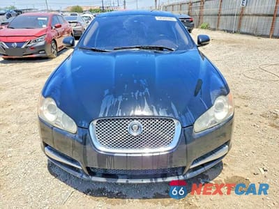 Piąte zdjęcie samochodu w środku: 2011 JAGUAR XF VIN:SAJWA0FBXBLS13119 - miniatura