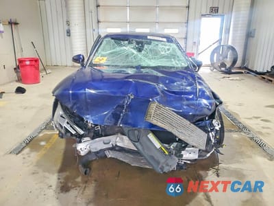 Piąte zdjęcie samochodu w środku: 2019 AUDI A4 PREMIUM PLUS VIN:WAUENAF40KA018872 - miniatura