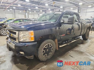 2007 CHEVROLET SILVERADO K1500 1GCFK19Y47Z549127 - główne zdjęcie licytacji z USA - miniatura