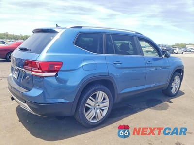 Trzecie zdjęcie samochodu z tyłu: 2019 VOLKSWAGEN ATLAS SE VIN:1V2UR2CA7KC519277 - miniatura