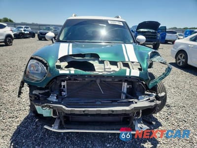 Piąte zdjęcie samochodu w środku: 2018 MINI COOPER COUNTRYMAN VIN:WMZYS7C36J3E07495 - miniatura