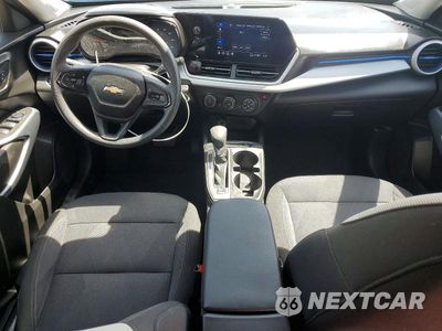 Zdjęcie 8 z 12 samochodu: 2025 CHEVROLET TRAX LS VIN:KL77LFEPXSC030636 - miniatura