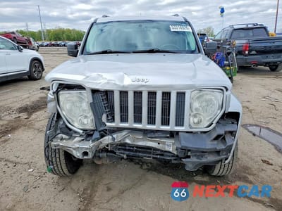 Piąte zdjęcie samochodu w środku: 2012 JEEP LIBERTY SPORT VIN:1C4PJMAKXCW158754 - miniatura