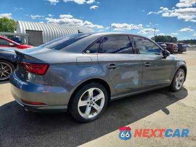 Trzecie zdjęcie samochodu z tyłu: 2018 AUDI A3 PREMIUM VIN:WAUB8GFF2J1044208 - miniatura