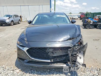 Piąte zdjęcie samochodu w środku: 2025 MAZDA 3 PREFERRED VIN:JM1BPACM8S1757475 - miniatura
