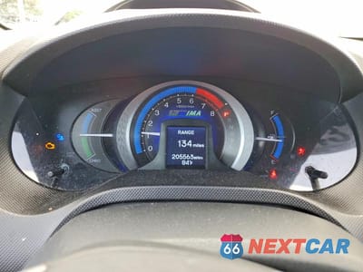 Zdjęcie 9 z 12 samochodu: 2011 HONDA INSIGHT LX VIN:JHMZE2H58BS005201 - miniatura