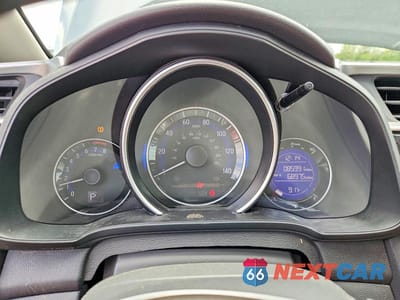 Zdjęcie 9 z 13 samochodu: 2017 HONDA FIT EX VIN:3HGGK5H78HM711978 - miniatura
