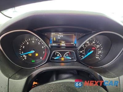 Zdjęcie 9 z 12 samochodu: 2018 FORD FOCUS SE VIN:1FADP3K25JL236291 - miniatura