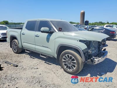 Czwarte zdjęcie samochodu z boku: 2025 TOYOTA TUNDRA CREWMAX LIMITED VIN:5TFJA5DB4SX243010 - miniatura