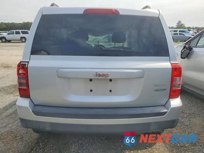Zdjęcie 6 z 13 samochodu: 2013 JEEP PATRIOT LATITUDE VIN:1C4NJPFA2DD141274 - miniatura